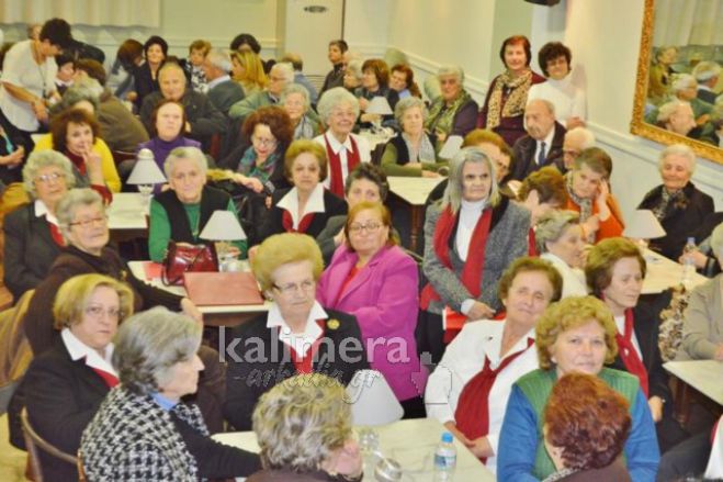 &Sigma;&tau;ό&lambda;&iota;&sigma;&alpha;&nu; &Chi;&rho;&iota;&sigma;&tau;&omicron;&upsilon;&gamma;&epsilon;&nu;&nu;&iota;ά&tau;&iota;&kappa;&omicron; &delta;έ&nu;&delta;&rho;&omicron; &kappa;&alpha;&iota; &gamma;&iota;ό&rho;&tau;&alpha;&sigma;&alpha;&nu; &sigma;&tau;&omicron; &Kappa;&Alpha;&Pi;&Eta; &Tau;&rho;ί&pi;&omicron;&lambda;&eta;&sigmaf;! (vd)