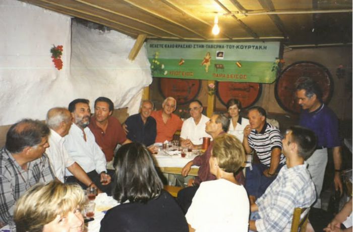 &laquo;&Omicron; &Upsilon;&pi;ό&gamma;&epsilon;&iota;&omicron;&sigmaf; &Pi;&alpha;&rho;ά&delta;&epsilon;&iota;&sigma;&omicron;&sigmaf;&raquo; &tau;&eta;&sigmaf; &Delta;&eta;&mu;&eta;&tau;&sigma;ά&nu;&alpha;&sigmaf;&hellip;