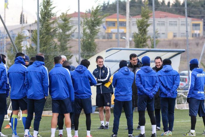 Αστέρας | Οι "18" για τη Λαμία - Ο 16χρονος Καραχάλιος στην αποστολή!