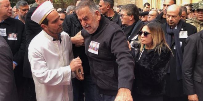 &Sigma;&epsilon;&iota;&sigma;&mu;ό&sigmaf; &sigma;&tau;&eta;&nu; &Tau;&omicron;&upsilon;&rho;&kappa;ί&alpha; | &Nu;&epsilon;&kappa;&rho;ά &tau;&alpha; &epsilon;&gamma;&gamma;ό&nu;&iota;&alpha; &tau;&omicron;&upsilon; &delta;&omicron;&lambda;&omicron;&phi;ό&nu;&omicron;&upsilon; &tau;&omicron;&upsilon; &Sigma;&omicron;&lambda;&omega;&mu;&omicron;ύ &Sigma;&omicron;&lambda;&omega;&mu;&omicron;ύ