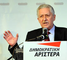 &Sigma;&tau;&eta; &Delta;&eta;&mu;&omicron;&tau;&iota;&kappa;ή &Rho;&alpha;&delta;&iota;&omicron;&phi;&omega;&nu;ί&alpha; &tau;&eta;&sigmaf; &Tau;&rho;ί&pi;&omicron;&lambda;&eta;&sigmaf; &theta;&alpha; &mu;&iota;&lambda;ή&sigma;&epsilon;&iota; "&zeta;&omega;&nu;&tau;&alpha;&nu;ά" &omicron; &Phi;ώ&tau;&eta;&sigmaf; &Kappa;&omicron;&upsilon;&beta;έ&lambda;&eta;&sigmaf;!