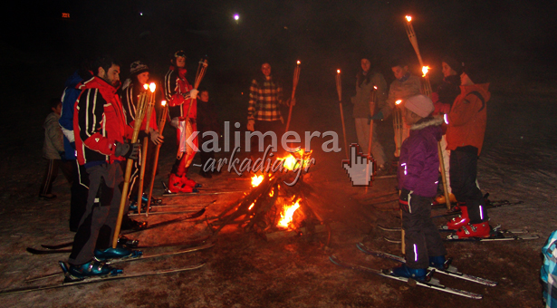 &Tau;&omicron; &pi;&rho;&omega;&tau;&omicron;&chi;&rho;&omicron;&nu;&iota;ά&tau;&iota;&kappa;&omicron; &pi;ά&rho;&tau;&upsilon; &sigma;&tau;&omicron; &Chi;&iota;&omicron;&nu;&omicron;&delta;&rho;&omicron;&mu;&iota;&kappa;ό &Kappa;έ&nu;&tau;&rho;&omicron; &tau;&omicron;&upsilon; &Mu;&alpha;&iota;&nu;ά&lambda;&omicron;&upsilon; (&epsilon;&iota;&kappa;ό&nu;&epsilon;&sigmaf; &kappa;&alpha;&iota; &beta;ί&nu;&tau;&epsilon;&omicron;)!