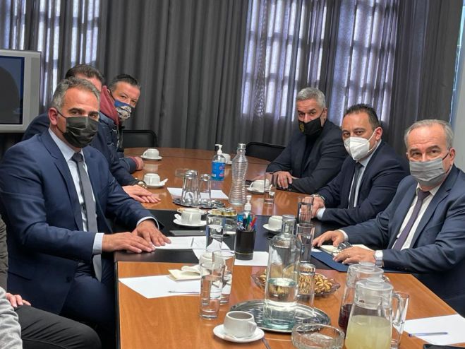 Βλάσης για Παπαθανάση: &quot;Συζητήσαμε για τα προβλήματα που αντιμετωπίζουν οι αρκαδικές επιχειρήσεις&quot;
