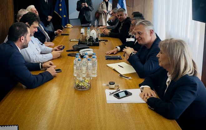 Νέος Κώδικας Τοπικής Αυτοδιοίκησης | Συνάντηση ΥΠΕΣ – Περιφερειών με τη συμμετοχή Πτωχού