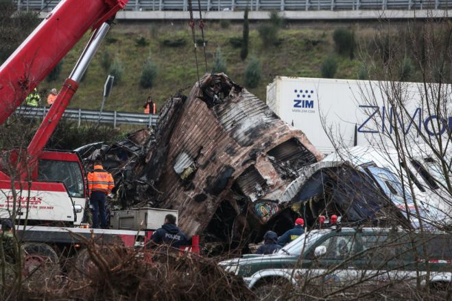 &Tau;&omicron; &Epsilon;&Sigma;&Rho; &zeta;&eta;&tau;ά&epsilon;&iota; &alpha;&pi;ό &tau;&alpha; &Mu;&Mu;&Epsilon; &laquo;&nu;&alpha; &mu;&eta;&nu; &pi;&rho;&omicron;&kappa;&alpha;&lambda;&omicron;ύ&nu; &pi;&alpha;&nu;&iota;&kappa;ό &sigma;&tau;&omicron; &kappa;&omicron;&iota;&nu;ό&raquo; &gamma;&iota;&alpha; &tau;&eta;&nu; &tau;&rho;&alpha;&gamma;&omega;&delta;ί&alpha; &tau;&omega;&nu; &Tau;&epsilon;&mu;&pi;ώ&nu;