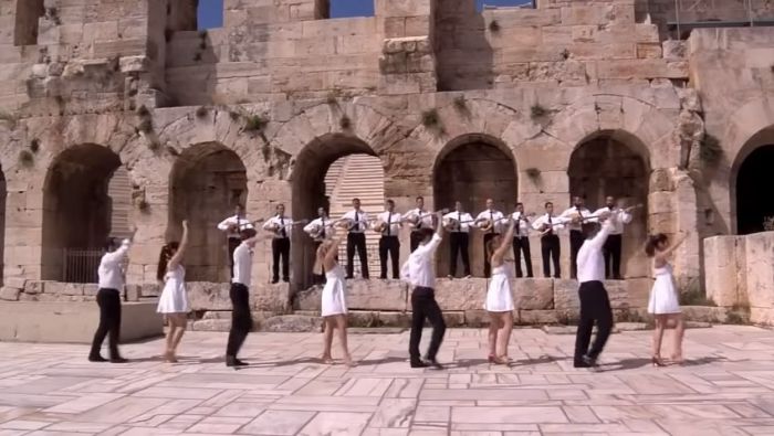 &Epsilon;&kappa;&pi;&lambda;&eta;&kappa;&tau;&iota;&kappa;ό &beta;ί&nu;&tau;&epsilon;&omicron; | &Tau;&omicron; &epsilon;&nu;&tau;&upsilon;&pi;&omega;&sigma;&iota;&alpha;&kappa;ό "&sigma;&upsilon;&rho;&tau;ά&kappa;&iota;" &kappa;ά&tau;&omega; &alpha;&pi;ό &tau;&eta;&nu; &Alpha;&kappa;&rho;ό&pi;&omicron;&lambda;&eta;! (vd)