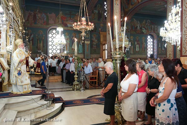 &Eta; &epsilon;&omicron;&rho;&tau;ή &tau;&eta;&sigmaf; &Mu;&epsilon;&tau;&alpha;&mu;ό&rho;&phi;&omega;&sigma;&eta;&sigmaf; &tau;&omicron;&upsilon; &Sigma;&omega;&tau;ή&rho;&omicron;&sigmaf; &sigma;&tau;&eta;&nu; &Tau;&rho;ί&pi;&omicron;&lambda;&eta; (&epsilon;&iota;&kappa;ό&nu;&epsilon;&sigmaf;)