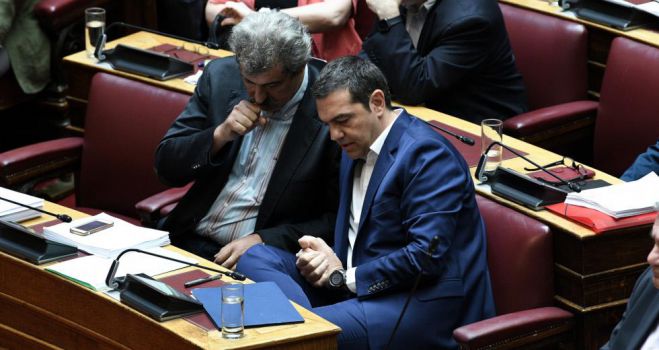 &Epsilon;&pi;&iota;&sigma;&tau;&omicron;&lambda;ή &Pi;&omicron;&lambda;ά&kappa;&eta; &sigma;&tau;&omicron;&nu; &Sigma;&Upsilon;&Rho;&Iota;&Zeta;&Alpha;: "Έ&kappa;&alpha;&nu;&alpha; &lambda;ά&theta;&omicron;&sigmaf;, &alpha;&nu;&alpha;&lambda;&alpha;&mu;&beta;ά&nu;&omega; &tau;&eta;&nu; &epsilon;&upsilon;&theta;ύ&nu;&eta;"