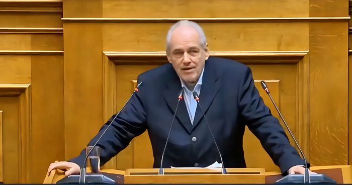 Παπαηλιού: &quot;Το «καθεστώς Μητσοτάκη» γνωρίζει ότι η ενημέρωση είναι δύναμη και επιχειρεί να την κρατήσει υπό διαρκή κυβερνητικό έλεγχο&quot;