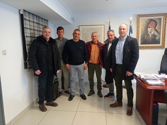 &Tau;&zeta;&iota;&omicron;ύ&mu;&eta;&sigmaf; &kappa;&alpha;&iota; &Mu;&alpha;&kappa;&alpha;&rho;&omicron;ύ&nu;&eta;&sigmaf; &sigma;&upsilon;&nu;ά&nu;&tau;&eta;&sigma;&alpha;&nu; &tau;&alpha; &mu;έ&lambda;&eta; &tau;&eta;&sigmaf; &delta;&iota;&omicron;ί&kappa;&eta;&sigma;&eta;&sigmaf; &tau;&eta;&sigmaf; &Lambda;&Epsilon;&Mu;&Omicron;&Tau;