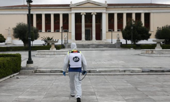 Τσιόδρας: “Η νόσος φθίνει και τελικά εξαφανίζεται”
