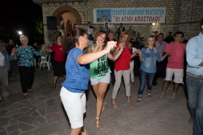 &Gamma;&iota;&omicron;&rho;&tau;ή &kappa;&rho;&alpha;&sigma;&iota;&omicron;ύ &mu;&epsilon; &Lambda;&epsilon;&gamma;ά&kappa;&eta; &kappa;&alpha;&iota; &Lambda;ά&lambda;&epsilon;&zeta;&alpha; &sigma;&tau;&alpha; &Pi;&epsilon;&lambda;&epsilon;&tau;ά &Kappa;&upsilon;&nu;&omicron;&upsilon;&rho;ί&alpha;&sigmaf;!