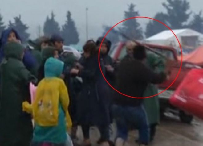 &Epsilon;&iota;&delta;&omicron;&mu;έ&nu;&eta;: &Gamma;&rho;&omicron;&theta;&iota;έ&sigmaf; &kappa;&alpha;&iota; &xi;ύ&lambda;&omicron; &mu;&epsilon; &mu;&alpha;&gamma;&kappa;&omicron;ύ&rho;&epsilon;&sigmaf; &gamma;&iota;&alpha; έ&nu;&alpha; &kappa;&omicron;&mu;&mu;ά&tau;&iota; &psi;&omega;&mu;ί (vd)