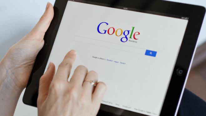 Google | &Omicron;&iota; 10 &lambda;έ&xi;&epsilon;&iota;&sigmaf; &pi;&omicron;&upsilon; έ&psi;&alpha;&xi;&alpha;&nu; &pi;&epsilon;&rho;&iota;&sigma;&sigma;ό&tau;&epsilon;&rho;&omicron; &omicron;&iota; Έ&lambda;&lambda;&eta;&nu;&epsilon;&sigmaf; &tau;&omicron; 2017!