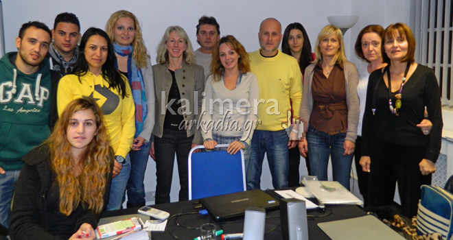 &Mu;&epsilon; &gamma;&nu;ώ&sigma;&epsilon;&iota;&sigmaf; &kappa;&alpha;&iota; &epsilon;&mu;&pi;&epsilon;&iota;&rho;ί&epsilon;&sigmaf; &gamma;ύ&rho;&iota;&sigma;&alpha;&nu; &alpha;&pi;ό &tau;&omicron; &Lambda;&omicron;&nu;&delta;ί&nu;&omicron; &omicron;&iota; &Alpha;&rho;&kappa;ά&delta;&epsilon;&sigmaf; &delta;&eta;&mu;&omicron;&sigma;&iota;&omicron;&gamma;&rho;ά&phi;&omicron;&iota;