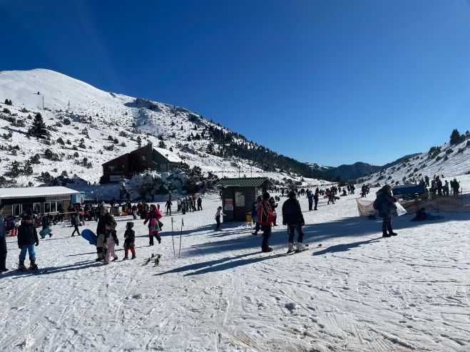 &Chi;&iota;&omicron;&nu;&omicron;&delta;&rho;&omicron;&mu;&iota;&kappa;ό &Kappa;έ&nu;&tau;&rho;&omicron; &Mu;&alpha;&iota;&nu;ά&lambda;&omicron;&upsilon; | &Pi;&alpha;&iota;&chi;&nu;ί&delta;&iota;&alpha; &sigma;&tau;&omicron; &chi;&iota;ό&nu;&iota; &kappa;ά&tau;&omega; &alpha;&pi;ό &tau;&omicron;&nu; ή&lambda;&iota;&omicron; &kappa;&alpha;&iota; &omega;&rho;&alpha;ί&alpha; &delta;&iota;ά&theta;&epsilon;&sigma;&eta;! (&epsilon;&iota;&kappa;ό&nu;&epsilon;&sigmaf;)