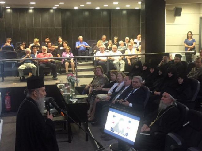 &Mu;&nu;ή&mu;&eta; &Mu;&alpha;&kappa;&alpha;&rho;&iota;&sigma;&tau;&omicron;ύ &Theta;&epsilon;&omicron;&phi;ί&lambda;&omicron;&upsilon; | &Tau;&omicron;&upsilon; &Eta;&lambda;ί&alpha; &Gamma;&iota;&alpha;&nu;&nu;&iota;&kappa;ό&pi;&omicron;&upsilon;&lambda;&omicron;&upsilon;