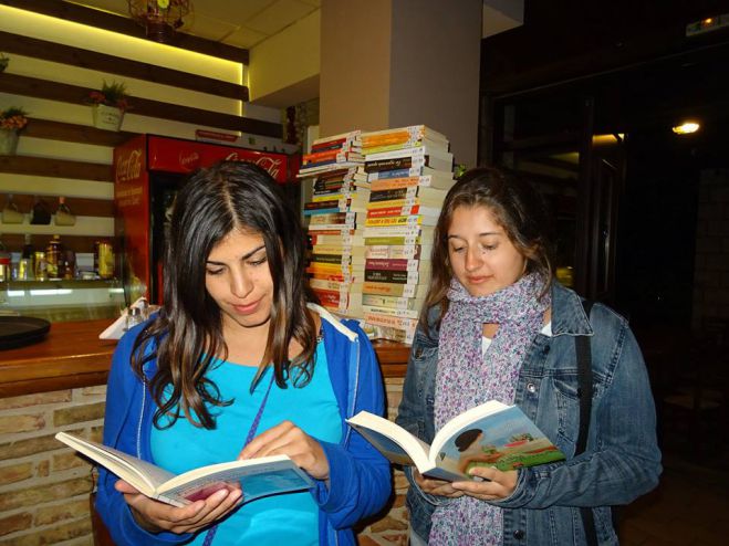 &Delta;&alpha;&nu;&epsilon;&iota;&sigma;&tau;&iota;&kappa;ή &beta;&iota;&beta;&lambda;&iota;&omicron;&theta;ή&kappa;&eta; &lambda;&epsilon;&iota;&tau;&omicron;&upsilon;&rho;&gamma;&epsilon;ί &sigma;&tau;&omicron; &Beta;&alpha;&lambda;&tau;&epsilon;&sigma;&iota;&nu;ί&kappa;&omicron;!