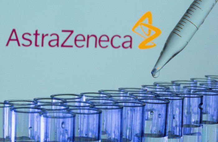 AstraZeneca | Αποσύρει το εμβόλιο του κορωνοϊού – Παραδέχτηκε παρενέργειες