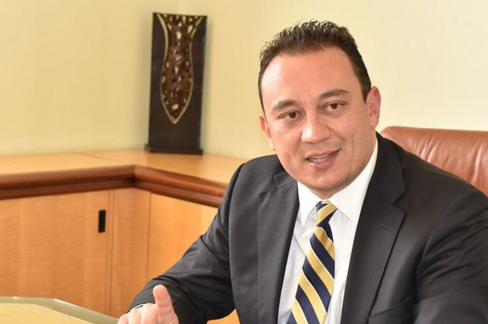 &Kappa;ώ&sigma;&tau;&alpha;&sigmaf; &Beta;&lambda;ά&sigma;&eta;&sigmaf; &sigma;&tau;&eta;&nu; &epsilon;&phi;&eta;&mu;&epsilon;&rho;ί&delta;&alpha; tomanifesto: "&Omicron;&delta;&eta;&gamma;&omicron;ύ&mu;&epsilon; &tau;&eta; &Mu;&epsilon;&gamma;&alpha;&lambda;ό&pi;&omicron;&lambda;&eta; &mu;&epsilon; &sigma;&upsilon;&nu;&tau;&omicron;&nu;&iota;&sigma;&mu;έ&nu;&epsilon;&sigmaf; &epsilon;&nu;έ&rho;&gamma;&epsilon;&iota;&epsilon;&sigmaf; &sigma;&rsquo; έ&nu;&alpha; &alpha;ύ&rho;&iota;&omicron; &mu;&epsilon; &epsilon;&upsilon;&eta;&mu;&epsilon;&rho;ί&alpha; &kappa;&alpha;&iota; &alpha;&nu;ά&pi;&tau;&upsilon;&xi;&eta;"