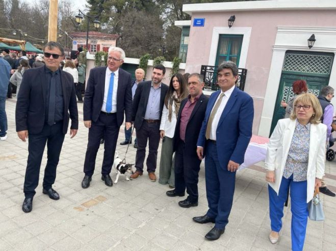 &Gamma;&iota;ά&nu;&nu;&eta;&sigmaf; &Sigma;&mu;&upsilon;&rho;&nu;&iota;ώ&tau;&eta;&sigmaf;: "&Pi;ά&sigma;&chi;&alpha; &sigma;&tau;&eta;&nu; &Tau;&rho;ί&pi;&omicron;&lambda;&eta;"!