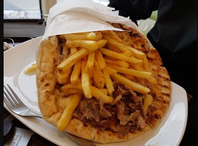 &Alpha;&upsilon;&tau;ά &epsilon;ί&nu;&alpha;&iota; &tau;&alpha; 10 &mu;&epsilon;&gamma;&alpha;&lambda;ύ&tau;&epsilon;&rho;&alpha; &pi;&iota;&tau;ό&gamma;&upsilon;&rho;&alpha; &sigma;&tau;&eta;&nu; &Epsilon;&lambda;&lambda;ά&delta;&alpha;! (&epsilon;&iota;&kappa;ό&nu;&epsilon;&sigmaf;)