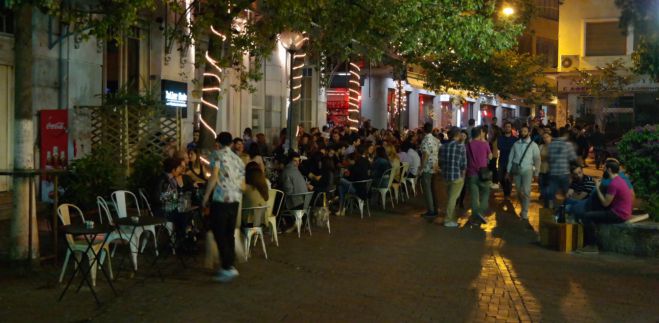 &Kappa;&omicron;&rho;&omega;&nu;&omicron;ϊό&sigmaf; | &Sigma;&kappa;έ&psi;&epsilon;&iota;&sigmaf; &nu;&alpha; &kappa;&lambda;&epsilon;ί&nu;&omicron;&upsilon;&nu; &tau;&alpha; &nu;&upsilon;&chi;&tau;&epsilon;&rho;&iota;&nu;ά &kappa;έ&nu;&tau;&rho;&alpha; &sigma;&tau;&iota;&sigmaf; 12.00 &tau;&alpha; &mu;&epsilon;&sigma;ά&nu;&upsilon;&chi;&tau;&alpha;!