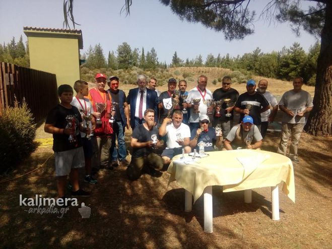 Live video | &Epsilon;&pi;&epsilon;&tau;&epsilon;&iota;&alpha;&kappa;ό&sigmaf; &delta;&iota;&alpha;&sigma;&upsilon;&lambda;&lambda;&omicron;&gamma;&iota;&kappa;ό&sigmaf; &alpha;&gamma;ώ&nu;&alpha;&sigmaf; &sigma;&tau;&omicron; &Delta;&eta;&mu;&omicron;&tau;&iota;&kappa;ό &Sigma;&kappa;&omicron;&pi;&epsilon;&upsilon;&tau;ή&rho;&iota;&omicron; &Tau;&rho;ί&pi;&omicron;&lambda;&eta;&sigmaf;!