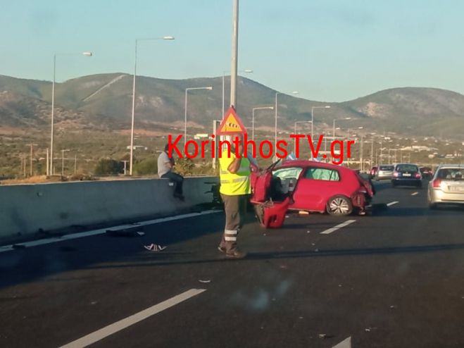 &Sigma;&omicron;&beta;&alpha;&rho;ό &tau;&rho;&omicron;&chi;&alpha;ί&omicron; &sigma;&tau;&eta;&nu; &epsilon;&theta;&nu;&iota;&kappa;ή &omicron;&delta;ό "&Alpha;&theta;&eta;&nu;ώ&nu; - &Kappa;&omicron;&rho;ί&nu;&theta;&omicron;&upsilon;" (&epsilon;&iota;&kappa;ό&nu;&epsilon;&sigmaf;)