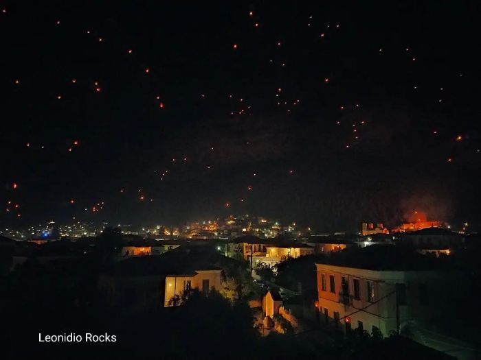 &Pi;ά&sigma;&chi;&alpha; 2022 | &Alpha;&nu;&alpha;&beta;ί&omega;&sigma;&epsilon; &tau;&omicron; &epsilon;&nu;&tau;&upsilon;&pi;&omega;&sigma;&iota;&alpha;&kappa;ό έ&theta;&iota;&mu;&omicron; &mu;&epsilon; &alpha;&epsilon;&rho;ό&sigma;&tau;&alpha;&tau;&alpha; &sigma;&tau;&omicron; &Lambda;&epsilon;&omega;&nu;ί&delta;&iota;&omicron; (vd)