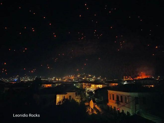 &Pi;ά&sigma;&chi;&alpha; 2022 | &Alpha;&nu;&alpha;&beta;ί&omega;&sigma;&epsilon; &tau;&omicron; &epsilon;&nu;&tau;&upsilon;&pi;&omega;&sigma;&iota;&alpha;&kappa;ό έ&theta;&iota;&mu;&omicron; &mu;&epsilon; &alpha;&epsilon;&rho;ό&sigma;&tau;&alpha;&tau;&alpha; &sigma;&tau;&omicron; &Lambda;&epsilon;&omega;&nu;ί&delta;&iota;&omicron; (vd)