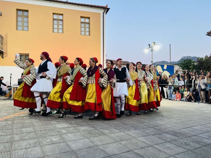 Γιορτή της Αγάπης στο Λεωνίδιο με Τσακώνικους χορούς και αερόστατα! (εικόνες - βίντεο)