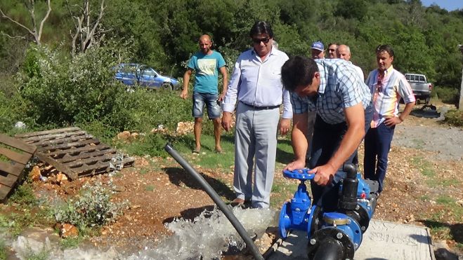 &Sigma;&epsilon; &lambda;&epsilon;&iota;&tau;&omicron;&upsilon;&rho;&gamma;ί&alpha; &gamma;&epsilon;ώ&tau;&rho;&eta;&sigma;&eta; &gamma;&iota;&alpha; &tau;&omicron;&upsilon;&sigmaf; &pi;&alpha;&rho;&alpha;&gamma;&omega;&gamma;&omicron;ύ&sigmaf; &tau;&eta;&sigmaf; &Mu;&alpha;&nu;&theta;&upsilon;&rho;έ&alpha;&sigmaf; (&Kappa;&alpha;&pi;&alpha;&rho;έ&lambda;&iota;)
