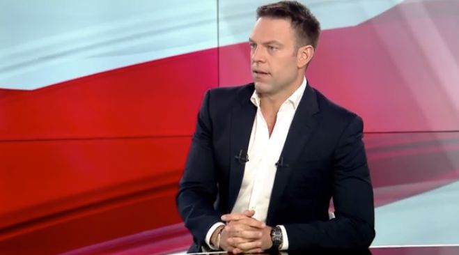 &Sigma;&tau;έ&phi;&alpha;&nu;&omicron;&sigmaf; &Kappa;&alpha;&sigma;&sigma;&epsilon;&lambda;ά&kappa;&eta;&sigmaf;: &laquo;&Pi;&iota;&sigma;&tau;&epsilon;ύ&omega; &pi;&omega;&sigmaf; &theta;&alpha; &kappa;&epsilon;&rho;&delta;ί&sigma;&omicron;&upsilon;&mu;&epsilon; &sigma;&tau;&iota;&sigmaf; &epsilon;&pi;ό&mu;&epsilon;&nu;&epsilon;&sigmaf; &epsilon;&theta;&nu;&iota;&kappa;έ&sigmaf; &epsilon;&kappa;&lambda;&omicron;&gamma;έ&sigmaf;&raquo;