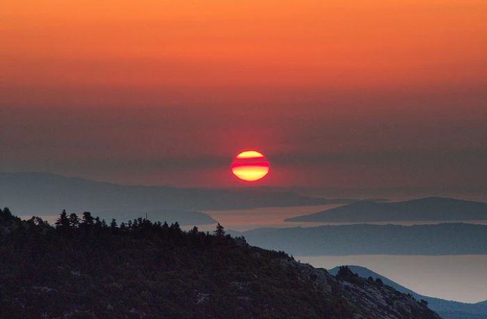 Η Ανατολή του Ηλίου στον Κοσμά Κυνουρίας (εικόνες)