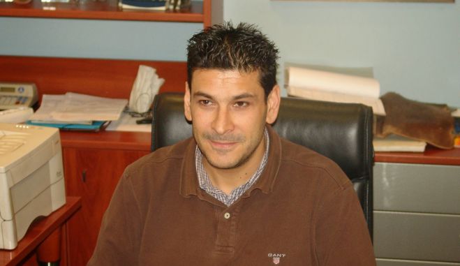 &Tau;&sigma;&iota;&alpha;&mu;&omicron;ύ&lambda;&omicron;&sigmaf;: &laquo;&Eta; &mu;&epsilon;ί&omega;&sigma;&eta; &tau;&omicron;&upsilon; &tau;&iota;&mu;&omicron;&lambda;&omicron;&gamma;ί&omicron;&upsilon; &rho;&epsilon;ύ&mu;&alpha;&tau;&omicron;&sigmaf; &nu;&alpha; &iota;&sigma;&chi;ύ&sigma;&epsilon;&iota; &kappa;&alpha;&iota; &gamma;&iota;&alpha; &tau;&omicron;&upsilon;&sigmaf; &delta;&eta;&mu;ό&tau;&epsilon;&sigmaf; &tau;&eta;&sigmaf; &Tau;&rho;ί&pi;&omicron;&lambda;&eta;&sigmaf;&raquo;
