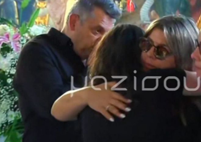 &Kappa;&eta;&delta;&epsilon;ί&alpha; &Pi;ά&nu;&omicron;&upsilon; &Zeta;ά&rho;&lambda;&alpha; | &Sigma;&epsilon; &kappa;&lambda;ί&mu;&alpha; &omicron;&delta;ύ&nu;&eta;&sigmaf; &tau;&omicron; &tau;&epsilon;&lambda;&epsilon;&upsilon;&tau;&alpha;ί&omicron; &laquo;&alpha;&nu;&tau;ί&omicron;&raquo; &sigma;&tau;&eta; &Mu;&upsilon;&tau;&iota;&lambda;ή&nu;&eta; (vd)