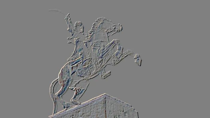 Γιατί τόση πρεμούρα να μετακινηθεί ο ανδριάντας εκτός Τρίπολης;