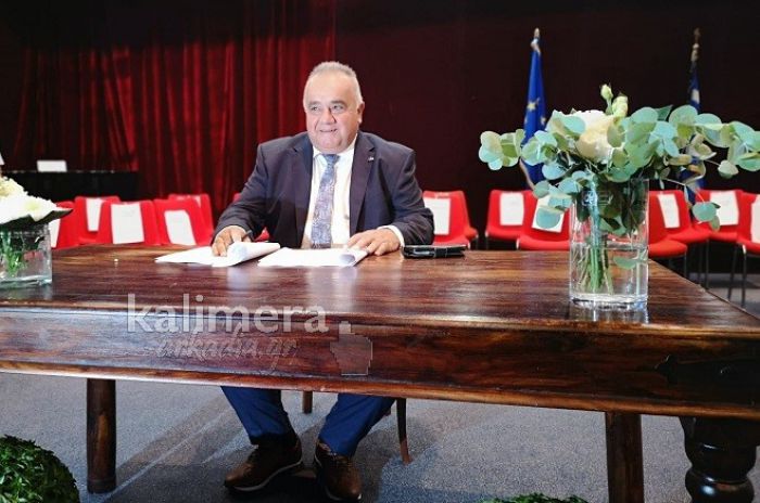&Beta;ό&sigma;&nu;&omicron;&sigmaf;: &laquo;&Eta; &alpha;&nu;&tau;&iota;&pi;&omicron;&lambda;ί&tau;&epsilon;&upsilon;&sigma;&eta; &delta;&epsilon;&nu; &epsilon;ί&nu;&alpha;&iota; &alpha;&upsilon;&tau;&omicron;&sigma;&kappa;&omicron;&pi;ό&sigmaf;. &Pi;ά&nu;&tau;&alpha; ή&mu;&omicron;&upsilon;&nu; &upsilon;&pi;έ&rho; &tau;&eta;&sigmaf; &pi;&rho;ό&sigma;&theta;&epsilon;&sigma;&eta;&sigmaf; &kappa;&alpha;&iota; ό&chi;&iota; &tau;&eta;&sigmaf; &alpha;&phi;&alpha;ί&rho;&epsilon;&sigma;&eta;&sigmaf;&raquo;