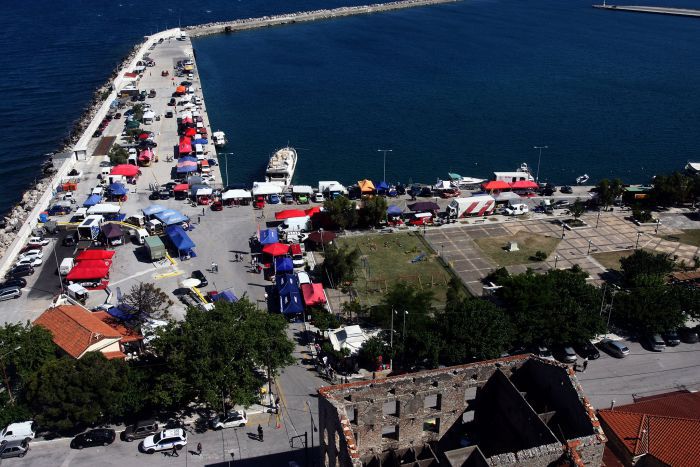 Αγώνας δεξιοτεχνίας αυτοκινήτων στο λιμάνι του Κιάτου!