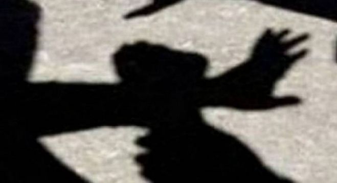Ά&gamma;&rho;&iota;&omicron; &xi;ύ&lambda;&omicron; &mu;&epsilon;&tau;&alpha;&xi;ύ &alpha;&nu;ή&lambda;&iota;&kappa;&omega;&nu; &kappa;&omicron;&rho;&iota;&tau;&sigma;&iota;ώ&nu; &sigma;&tau;&eta;&nu; &Pi;ά&tau;&rho;&alpha; &ndash; &Sigma;&tau;&omicron; &nu;&omicron;&sigma;&omicron;&kappa;&omicron;&mu;&epsilon;ί&omicron; 17&chi;&rho;&omicron;&nu;&eta;