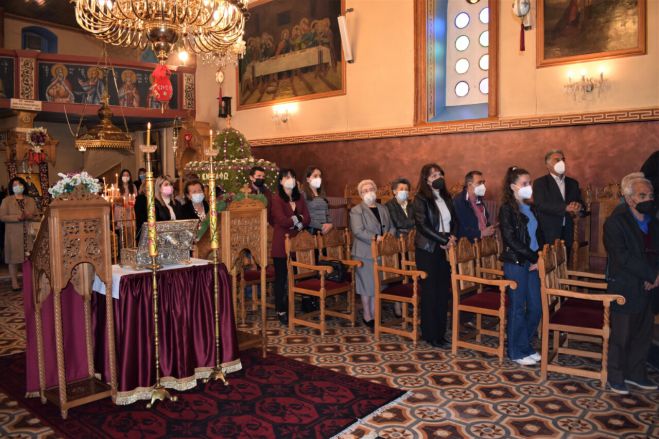 &Eta; &mu;&nu;ή&mu;&eta; &tau;&omicron;&upsilon; &Omicron;&sigma;ί&omicron;&upsilon; &Lambda;&epsilon;&omicron;&nu;&tau;ί&omicron;&upsilon; &gamma;&iota;&omicron;&rho;&tau;ά&sigma;&tau;&eta;&kappa;&epsilon; &sigma;&tau;&eta; &Beta;&lambda;&alpha;&chi;έ&rho;&nu;&alpha; (&epsilon;&iota;&kappa;ό&nu;&epsilon;&sigmaf;)