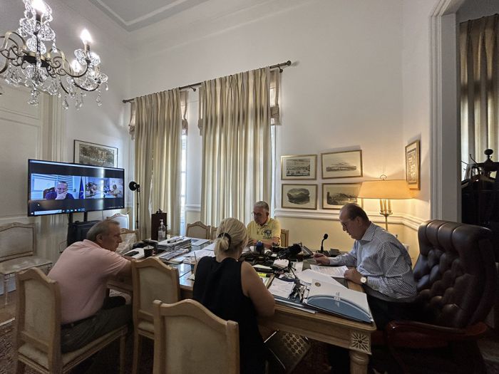 &Pi;&epsilon;&rho;&iota;&phi;έ&rho;&epsilon;&iota;&alpha; | &Alpha;&nu;&alpha;&pi;&lambda;&eta;&rho;&omega;&tau;ή&sigmaf; &Pi;&rho;&omicron;ϊ&sigma;&tau;ά&mu;&epsilon;&nu;&omicron;&sigmaf; &sigma;&tau;&eta; &Delta;&iota;&epsilon;ύ&theta;&upsilon;&nu;&sigma;&eta; &Beta;&iota;&omicron;&mu;&eta;&chi;&alpha;&nu;ί&alpha;&sigmaf;, &Epsilon;&nu;έ&rho;&gamma;&epsilon;&iota;&alpha;&sigmaf; &kappa;&alpha;&iota; &Phi;&upsilon;&sigma;&iota;&kappa;ώ&nu; &Pi;ό&rho;&omega;&nu; &omicron; &Gamma;&iota;ώ&rho;&gamma;&omicron;&sigmaf; &Sigma;&mu;&omicron;&upsilon;&delta;&iota;ά&nu;&eta;&sigmaf;