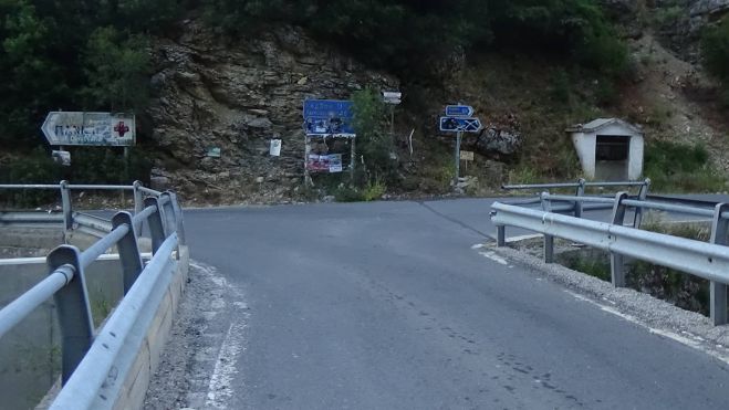 &Gamma;&omicron;&rho;&tau;&upsilon;&nu;ί&alpha; - &Mu;έ&sigma;&alpha; &sigma;&tau;&omicron; &kappa;&alpha;&lambda;&omicron;&kappa;&alpha;ί&rho;&iota; &theta;&alpha; &tau;&epsilon;&lambda;&epsilon;&iota;ώ&sigma;&omicron;&upsilon;&nu; &tau;&alpha; έ&rho;&gamma;&alpha; &sigma;&tau;&omicron; "&Gamma;&epsilon;&phi;ύ&rho;&iota; &tau;&omicron;&upsilon; &Sigma;&epsilon;&rho;ά"