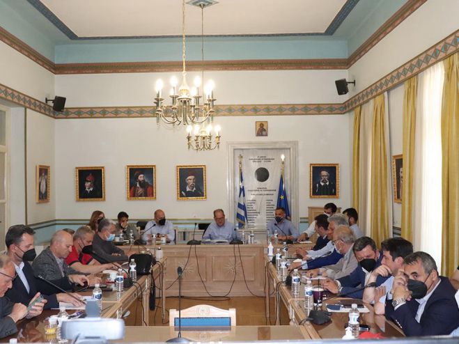 &Omicron;&phi;&epsilon;&iota;&lambda;ή &pi;&epsilon;&rho;ί &tau;&alpha; 3 &epsilon;&kappa; &epsilon;&upsilon;&rho;ώ &alpha;&pi;ό &delta;ή&mu;&omicron;&upsilon;&sigmaf; &tau;&eta;&sigmaf; &Pi;&epsilon;&rho;&iota;&phi;έ&rho;&epsilon;&iota;&alpha;&sigmaf; &Pi;&epsilon;&lambda;&omicron;&pi;&omicron;&nu;&nu;ή&sigma;&omicron;&upsilon; &gamma;&iota;&alpha; &tau;&eta;&nu; &delta;&iota;&alpha;&chi;&epsilon;ί&rho;&iota;&sigma;&eta; &tau;&omega;&nu; &alpha;&pi;&omicron;&rho;&rho;&iota;&mu;&mu;ά&tau;&omega;&nu; &tau;&omicron;&upsilon;&sigmaf;