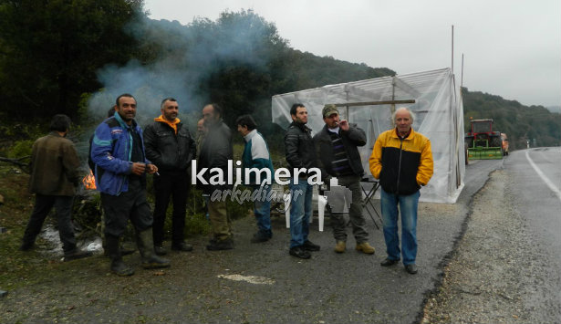 Κινητοποίηση αγροτών την Κυριακή στα διόδια του Ισθμού!