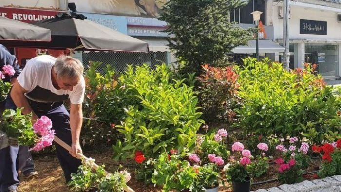 &Sigma;&epsilon; &Phi;&Epsilon;&Kappa; &eta; &Kappa;&Upsilon;&Alpha; &gamma;&iota;&alpha; &tau;&alpha; &mu;έ&tau;&rho;&alpha; &omicron;&iota;&kappa;&omicron;&nu;&omicron;&mu;&iota;&kappa;ή&sigmaf; &epsilon;&nu;ί&sigma;&chi;&upsilon;&sigma;&eta;&sigmaf; &epsilon;&pi;&omicron;&chi;&iota;&kappa;ά &epsilon;&rho;&gamma;&alpha;&zeta;&omicron;&mu;έ&nu;&omega;&nu;
