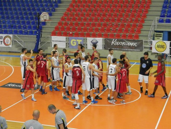 &Delta;&epsilon;ύ&tau;&epsilon;&rho;&eta; &mu;έ&rho;&alpha; &mu;&epsilon; &nu;ί&kappa;&eta; &gamma;&iota;&alpha; &tau;&eta;&nu; &omicron;&mu;ά&delta;&alpha; &tau;&omicron;&upsilon; &Alpha;&rho;&kappa;&alpha;&delta;&iota;&kappa;&omicron;ύ &sigma;&tau;&omicron; &tau;&omicron;&upsilon;&rho;&nu;&omicron;&upsilon;ά &tau;&eta;&sigmaf; &Pi;ά&tau;&rho;&alpha;&sigmaf; (&epsilon;&iota;&kappa;ό&nu;&epsilon;&sigmaf;)