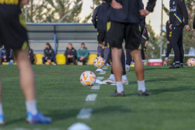 &Alpha;&sigma;&tau;έ&rho;&alpha;&sigmaf; | &Tau;&rho;&epsilon;&iota;&sigmaf; &epsilon;&pi;&iota;&sigma;&tau;&rho;&omicron;&phi;έ&sigmaf; &kappa;&alpha;&iota; &tau;&rho;&epsilon;&iota;&sigmaf; &alpha;&pi;&omicron;&upsilon;&sigma;ί&epsilon;&sigmaf; &gamma;&iota;&alpha; &tau;&omicron; &mu;&alpha;&tau;&sigmaf; &mu;&epsilon; &tau;&eta; &Lambda;&alpha;&mu;ί&alpha;