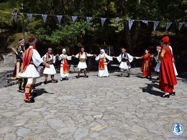 &Omicron;&iota; &epsilon;&pi;&epsilon;&tau;&epsilon;&iota;&alpha;&kappa;έ&sigmaf; &epsilon;&kappa;&delta;&eta;&lambda;ώ&sigma;&epsilon;&iota;&sigmaf; &gamma;&iota;&alpha; &tau;&eta;&nu; &Alpha;&pi;&epsilon;&lambda;&epsilon;&upsilon;&theta;έ&rho;&omega;&sigma;&eta; &tau;&eta;&sigmaf; &Tau;&rho;ί&pi;&omicron;&lambda;&eta;&sigmaf; &sigma;&tau;&omicron; &chi;&omega;&rho;&iota;ό &Lambda;&iota;&mu;&pi;&omicron;&beta;ί&sigma;&iota;! (vd)